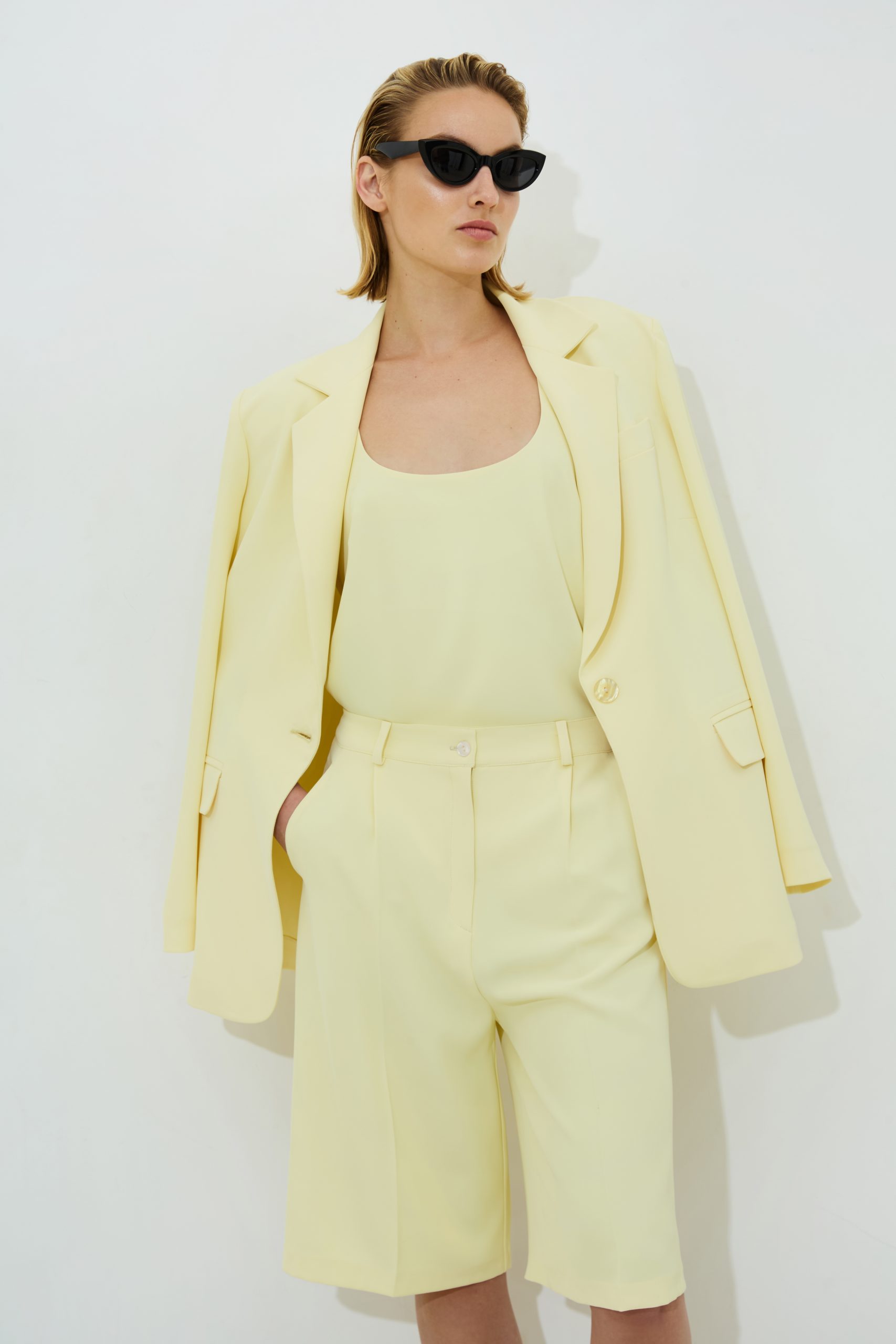 Nora Oversize Crepe Blazer