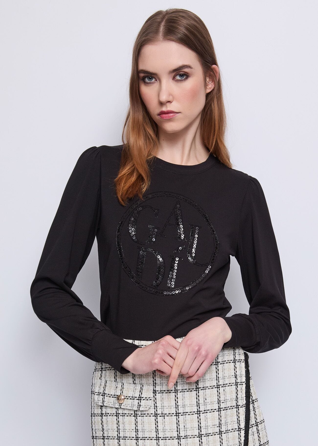 Μαύρο t-shirt με παγέτα Gaudì