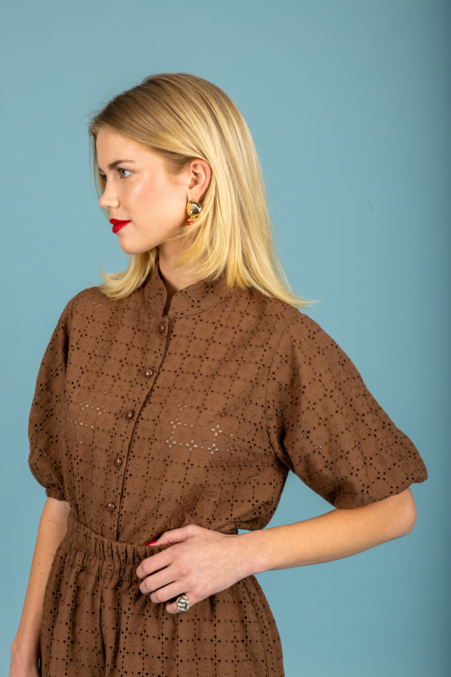 Leora shirt (Chocolate)