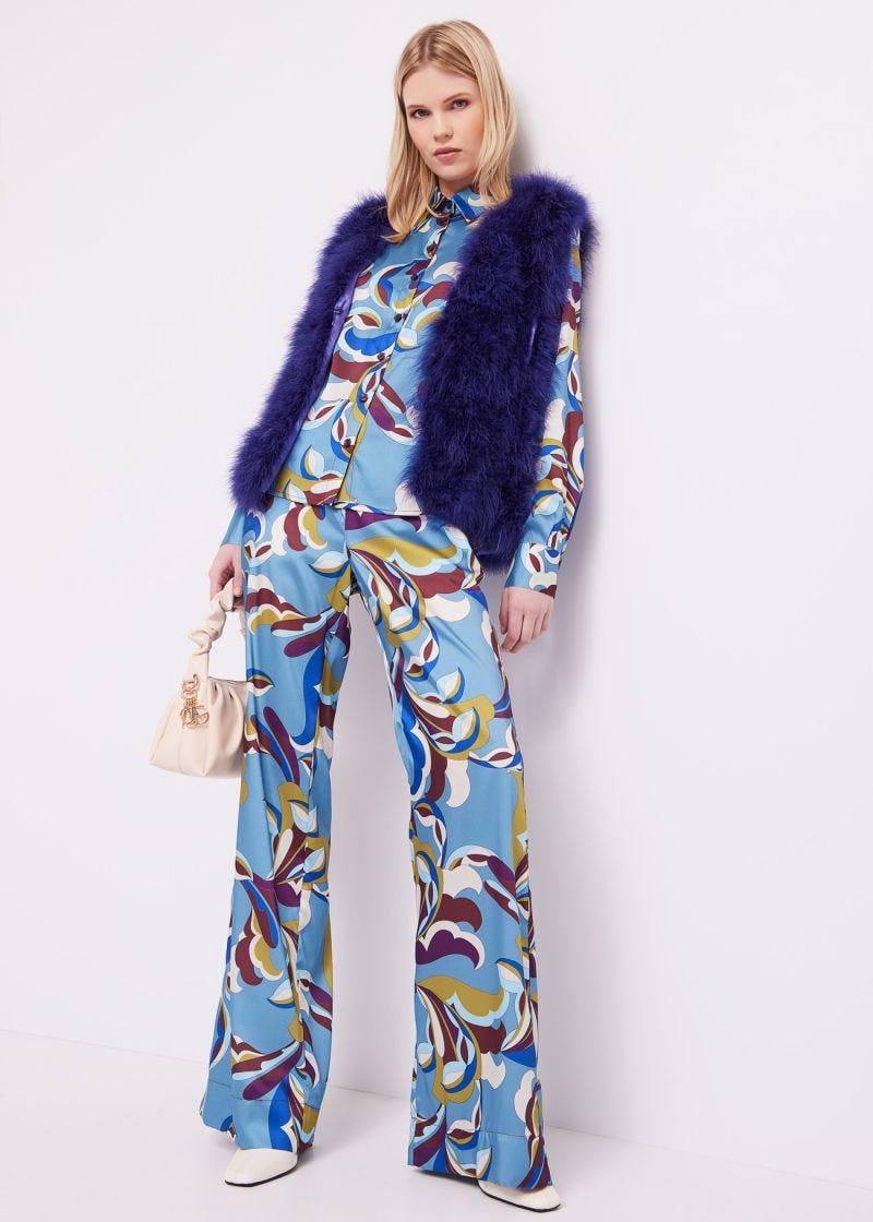 Floral-print trousers