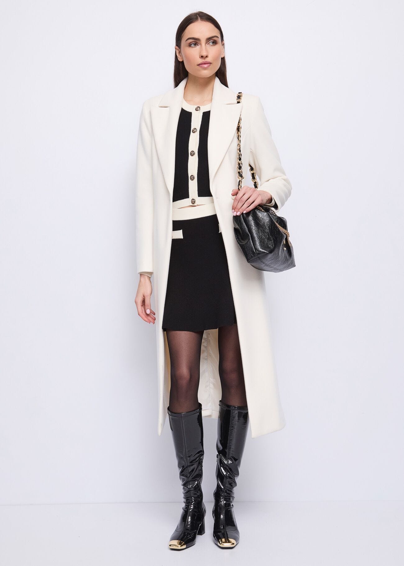 Yarn miniskirt with contrasting details Gaudì