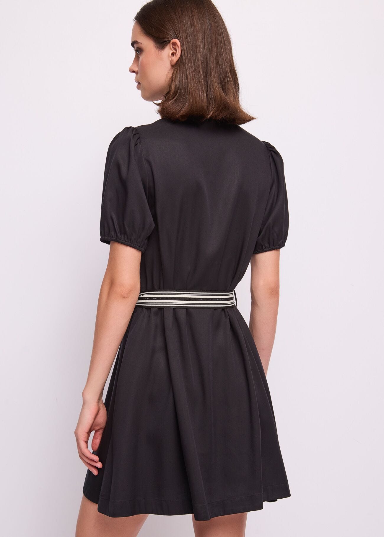 Φόρεμα με ζώνη Gaudì