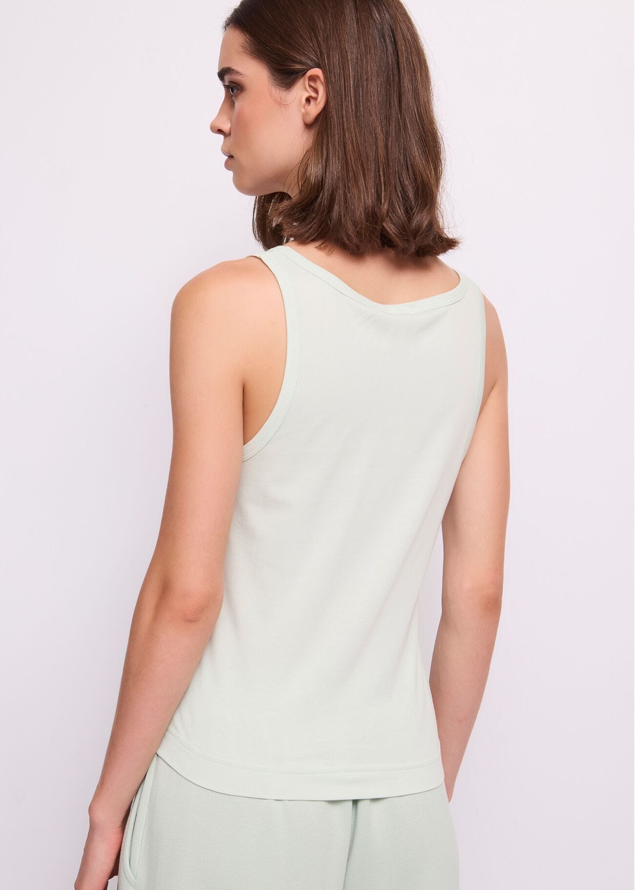 Πράσινο μπλουζάκι από ζέρσεϊ με λογότυπο Gaudì