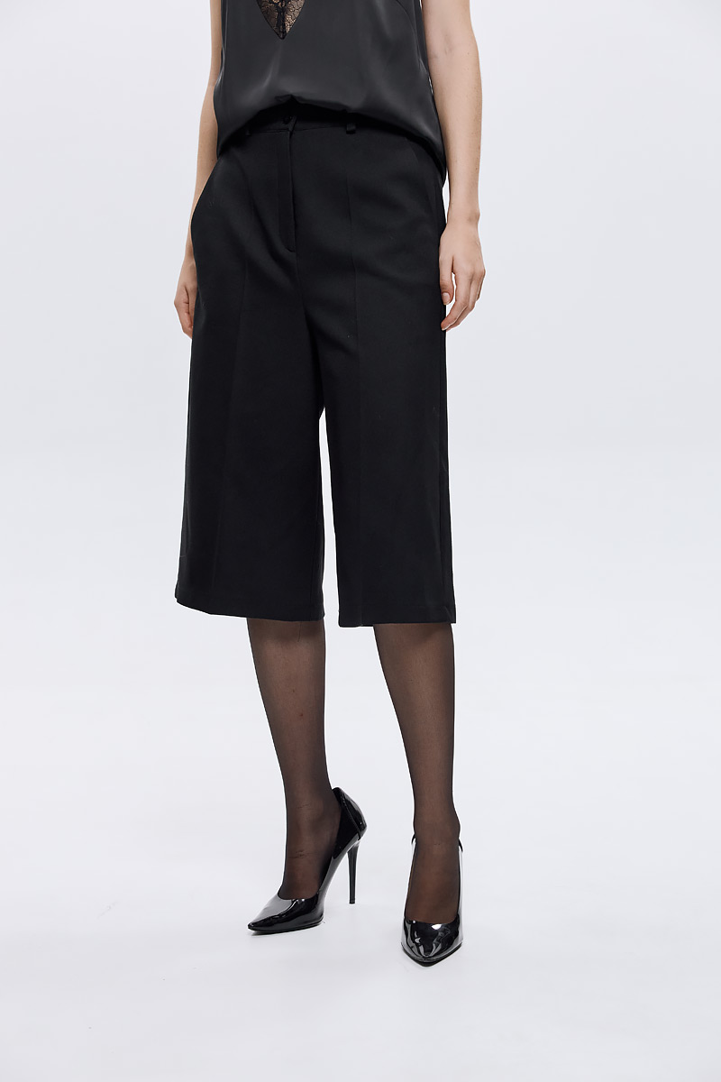 Reba Tr Bermuda  Shorts