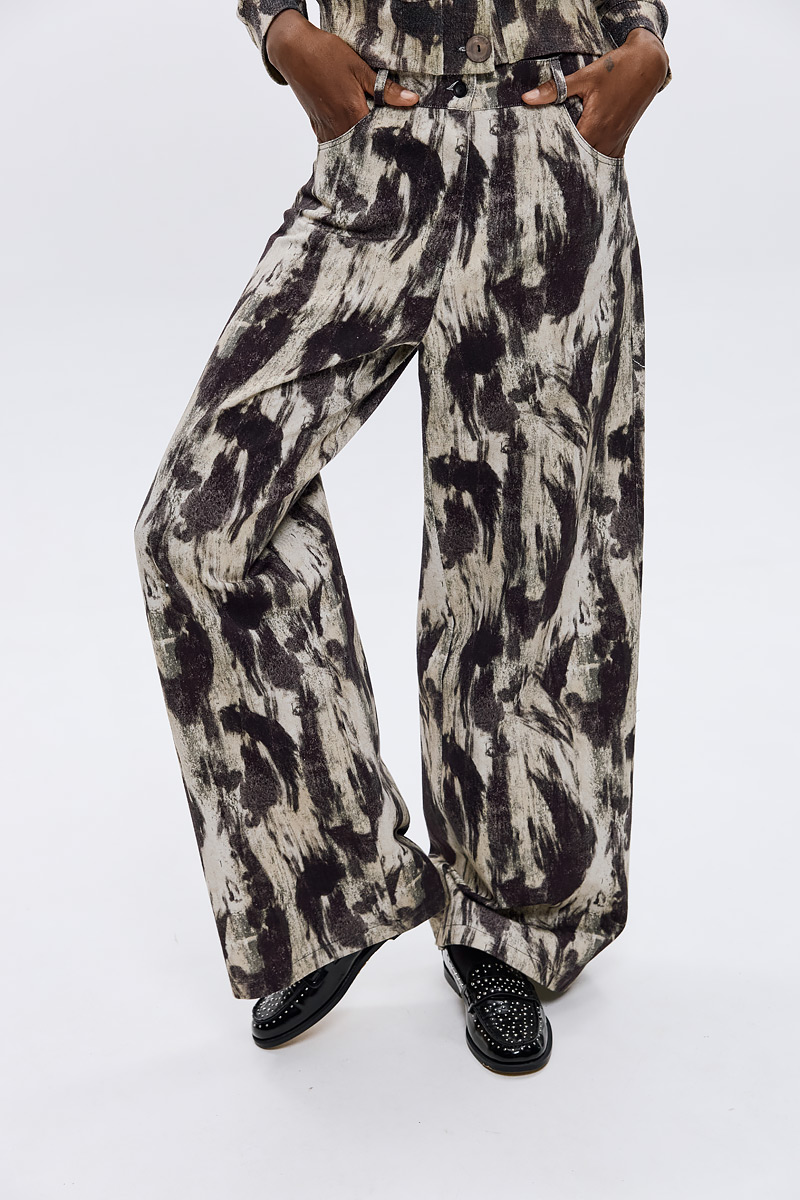 Clea Tie-Dye Jeans