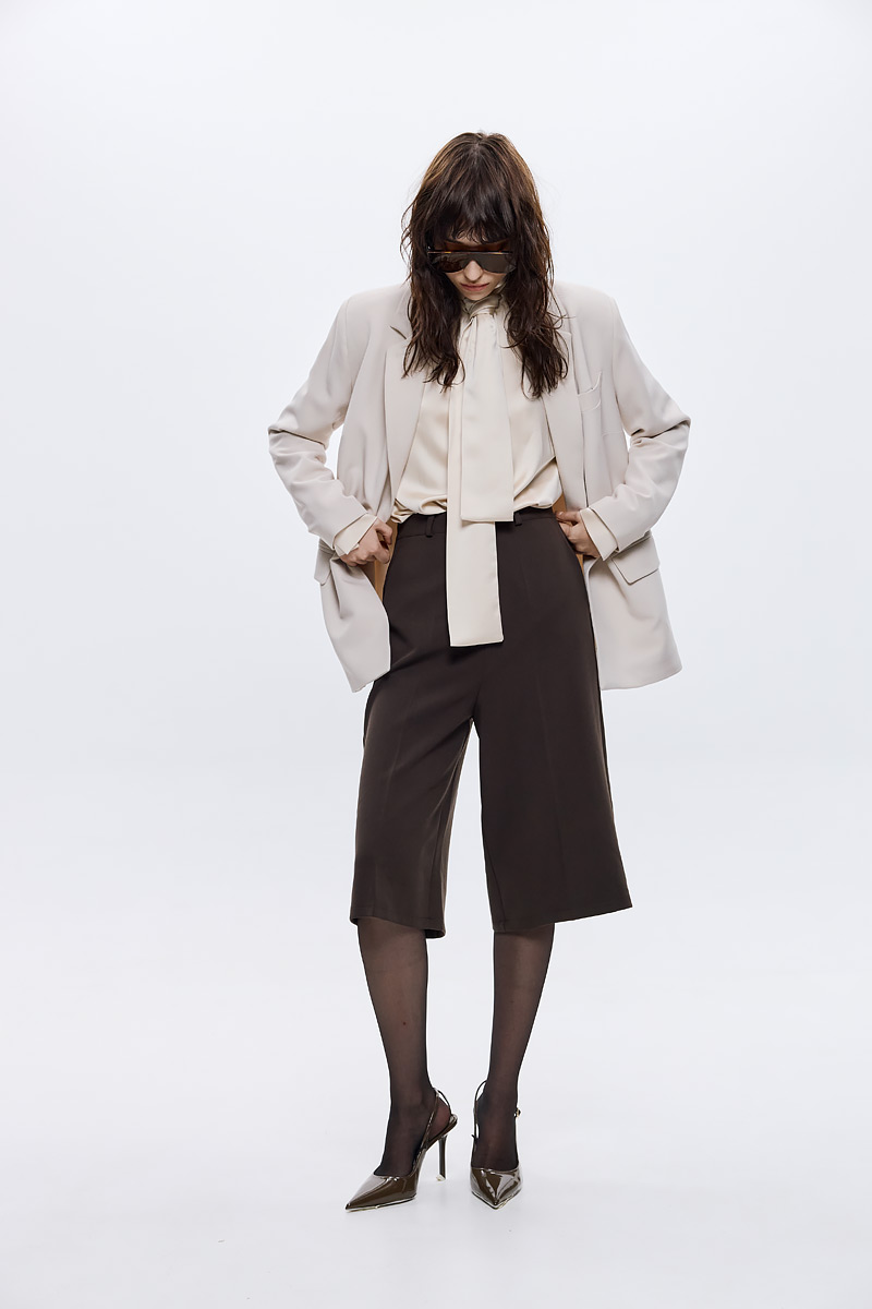 Reba Bermuda Crepe Shorts