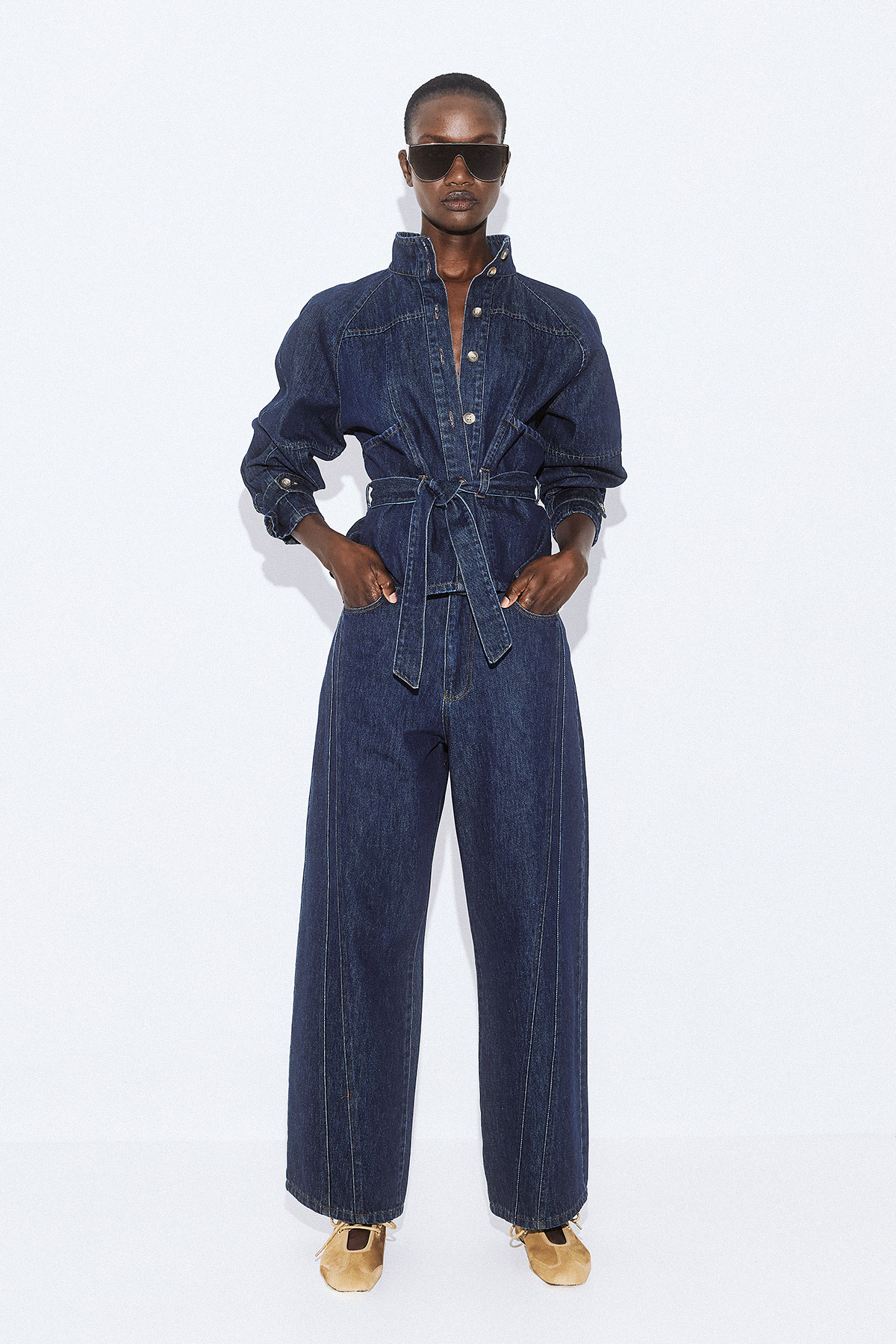 Romy Barrel Jeans