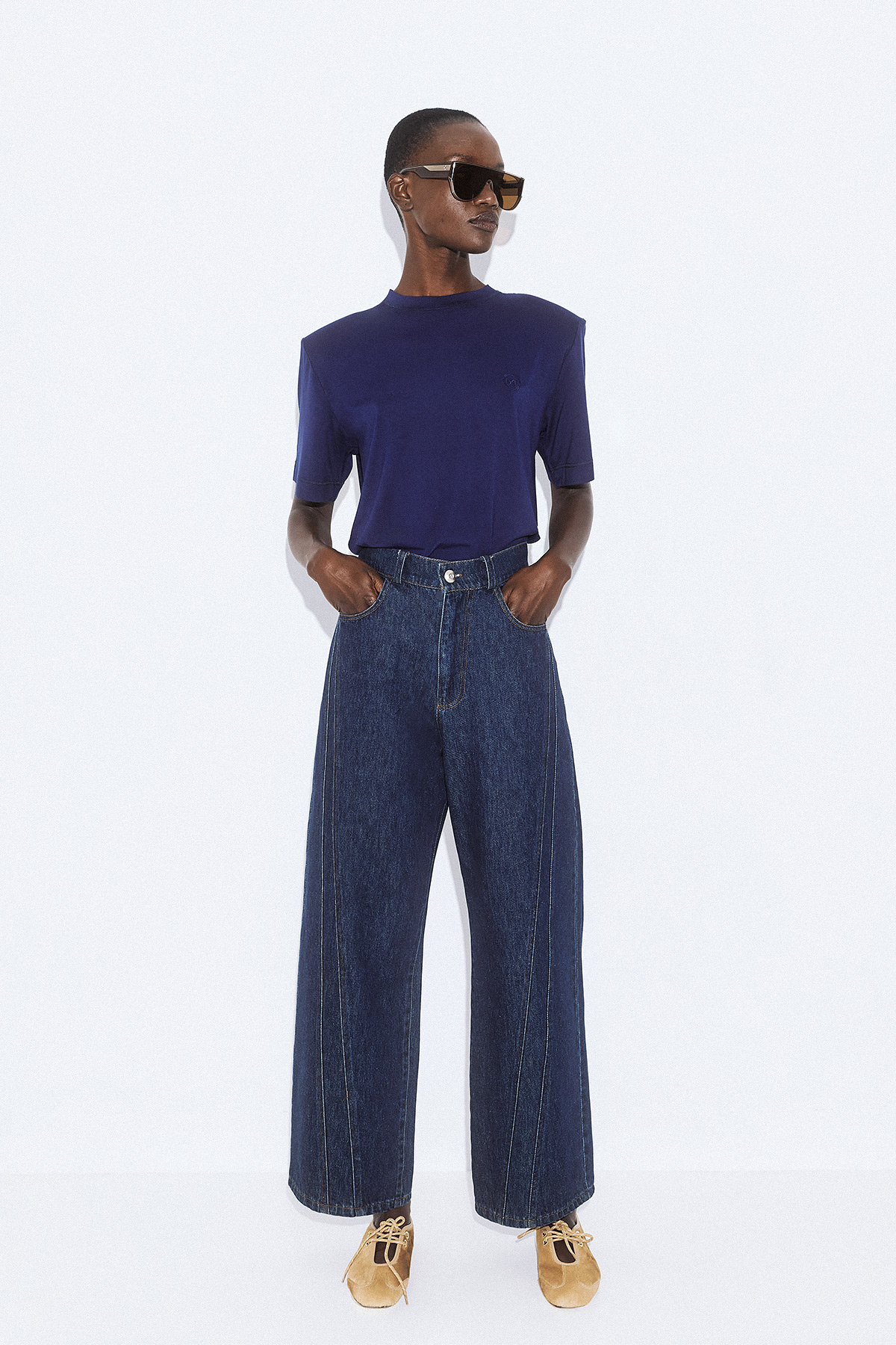 Romy Barrel Jeans
