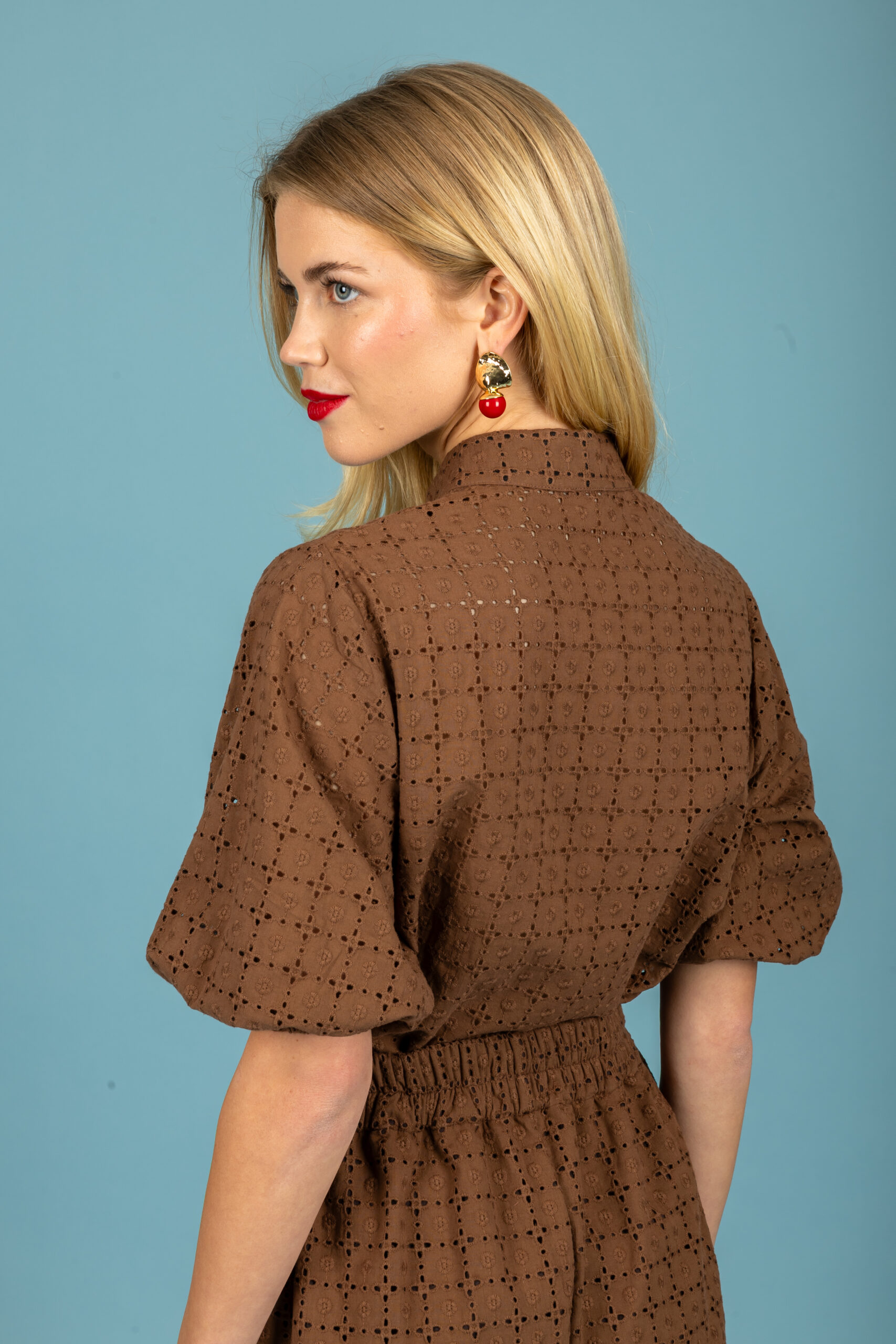 Leora shirt (Chocolate)